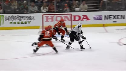 LAK@ANA: Fiala scores goal