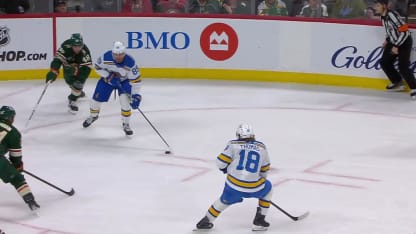 Buchnevich bat Gustavsson dans la partie supérieure