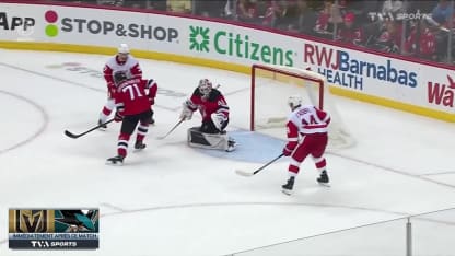 Robby Fabbri with a Powerplay Goal vs. New Jersey Devils