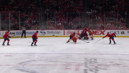 Sennecke cuts the deficit