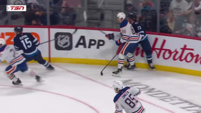 EDM@WPG: Pionk scores goal against Stuart Skinner