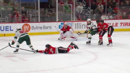 MIN@CHI: Zuccarello scores goal against Spencer Knight