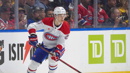 Slafkovský dvěma góly zařídil bod