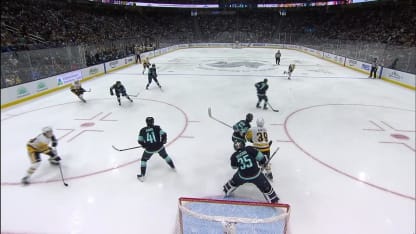 PIT@SEA: Wotherspoon scores goal against Joey Daccord