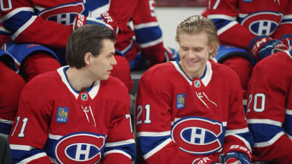 Prank at Habs team photo