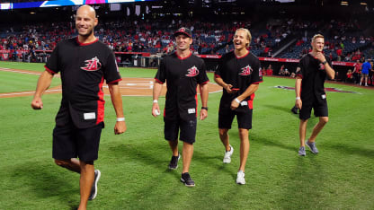 Angels_Ducks_Night_005