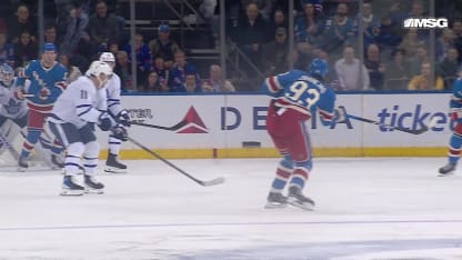 Lafrenière grabs the lead