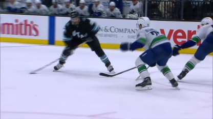 VAN@UTA: Keller scores goal against Thatcher Demko