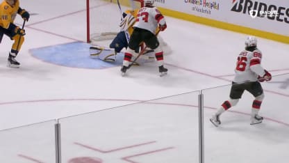 NJD@NSH: Hughes scores goal against Justus Annunen