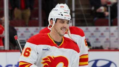 Photo Gallery - Flames @ Blackhawks 15.01.26