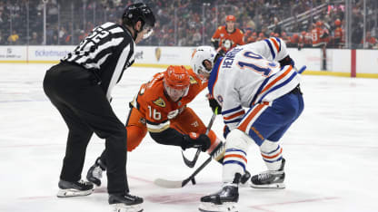 Edmonton Oilers v Anaheim Ducks