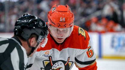 Ducksin Granlund ja Husso divisioonavoiton jahdissa