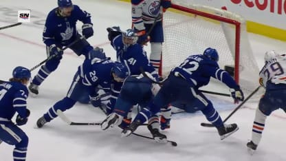 EDM@TOR: Draisaitl scores goal against Anthony Stolarz