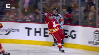 Lomberg steals and scores