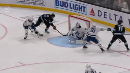 TOR@UTA: McBain marque un but contre Dennis Hildeby