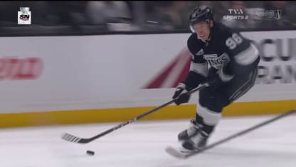 Skinner effectue un bel arrêt contre Kuzmenko