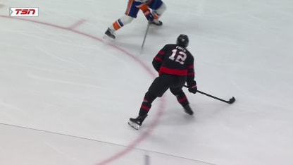 Shane Pinto with a Shorthanded Goal vs. New York Islanders