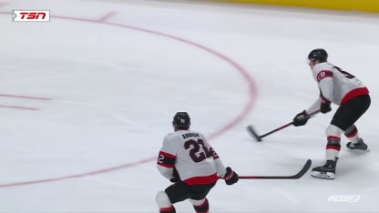 Premier but dans la LNH pour Yakemchuk