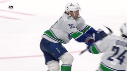 VAN@SJS: Blueger scores PPG against Yaroslav Askarov