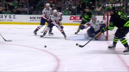 Hintz complète un bel échange en A.N.