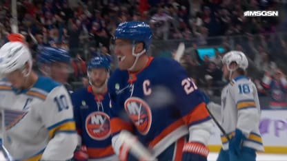 STL@NYI: Lee scores goal against Jordan Binnington