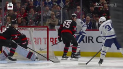 Marner met la table pour Matthews