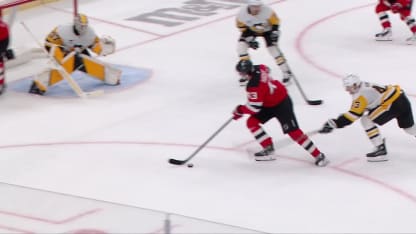 PIT@NJD: Silovs with a great save against Jack Hughes