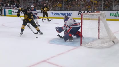 Zacha flips in backhand PPG