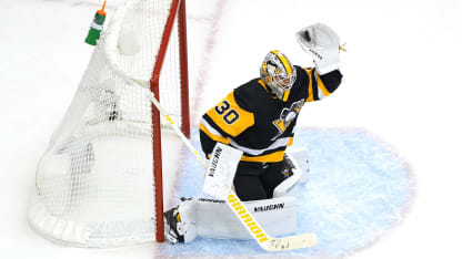 080120-vs-MTL-in-Toronto-Matt-Murray-Glove-Save-Sidekick