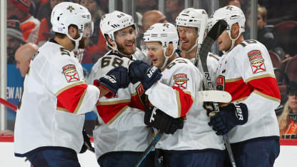 hoffman-dadonov-teammates