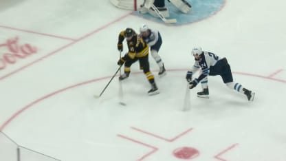 Zacha trouve la lucarne et fait 4-0