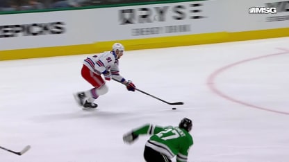 NYR@DAL: Smith scores SHG against 
Jake Oettinger