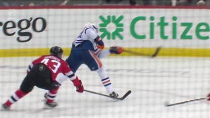 Draisaitl trouve l'ouverture du côté rapproché