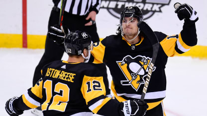 tanev-aston-reese-celebration-sidekick