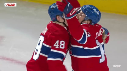 BOS@MTL: Caufield marque un but contre Jeremy Swayman