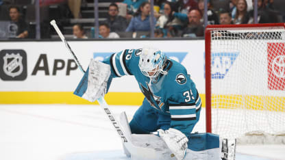 San Jose Sharks re-sign goaltender Gabriel Carriere 