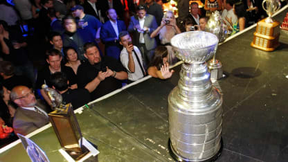 Stanley_Cup_and_other_awards_on_display_NHLAwards