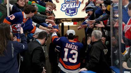 Barzal-Walk-Off