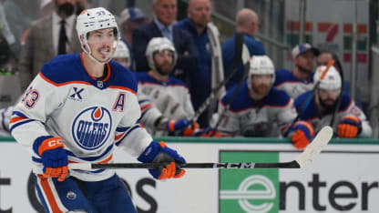 Edmonton Oilers Center Ryan Nugent-Hopkins fuer Spiel 3 fraglich