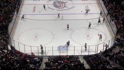 Frost s'empare de son propre retour