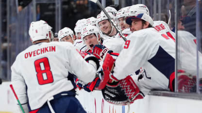 Ovechkin ties it with his second goal