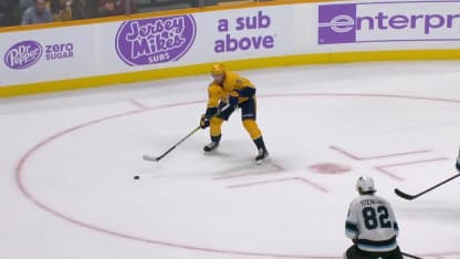 Marchessault redirige la frappe de Josi en A.N.