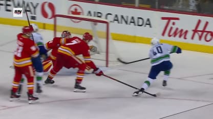 E. Pettersson crée l'égalité en 3e période