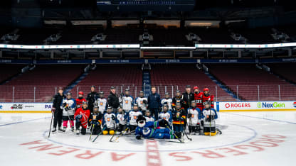 120623CanucksforKids-Hockey4Youth-49