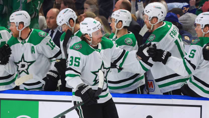 Duchene prende la pizarra