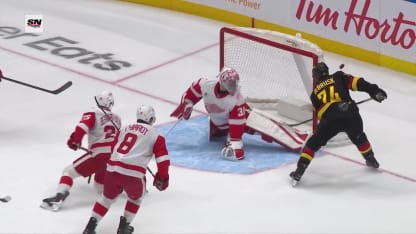 DET@VAN: Gibson effectue un bel arrêt contre Jake DeBrusk