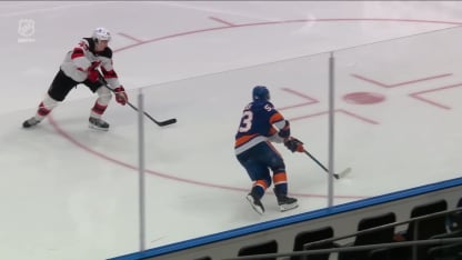 NJD@NYI: Cizikas scores goal against Jacob Markstrom