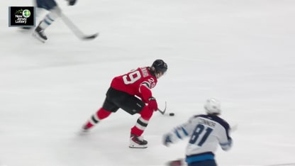 WPG@NJD: Hameenaho scores goal against Connor Hellebuyck