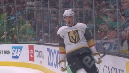 McNabb roofs shorthanded goal