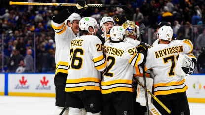 Boston Bruins fahren ganz ganz wichtigen Punkte in Buffalo ein